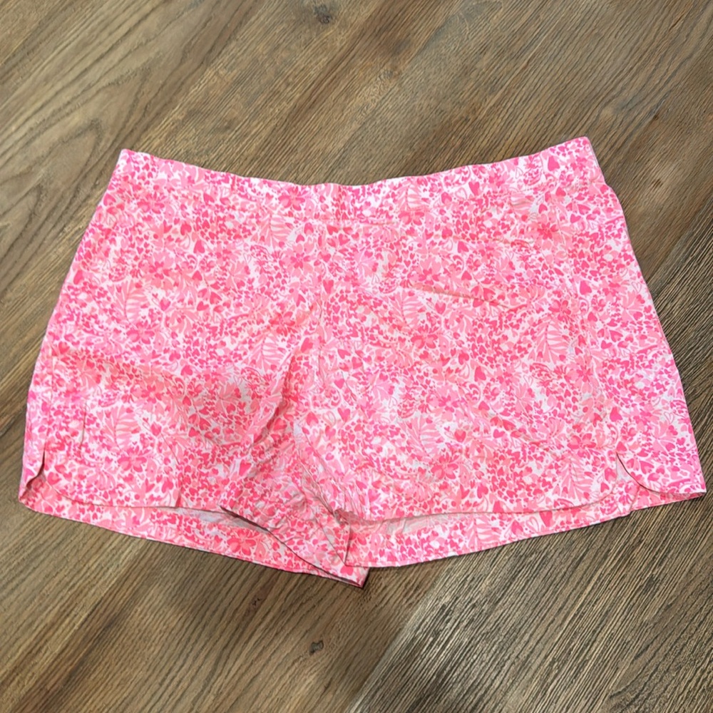 Lilly Pulitzer Pull on Shorts